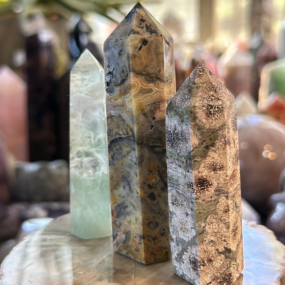 3 Points! Rhyolite. Crazy Lace Agate. Green Fluorite. - Picture 4 of 9